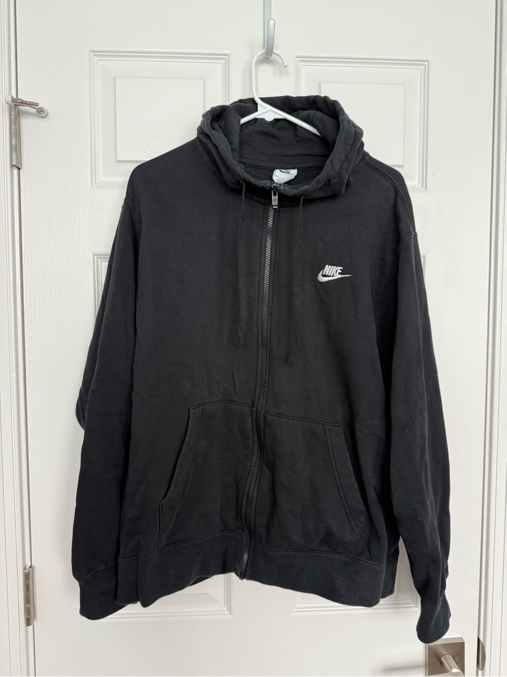 Nike Black Full-Zip Hooded Jacket with Logo